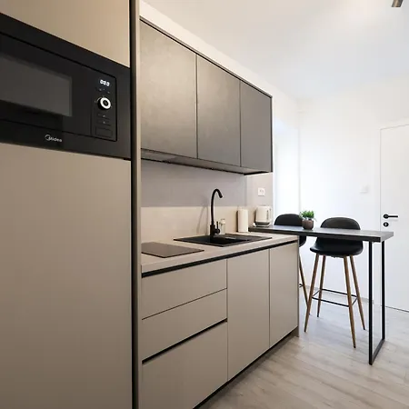Classy Apartments In City Centar Zadar Exterior photo